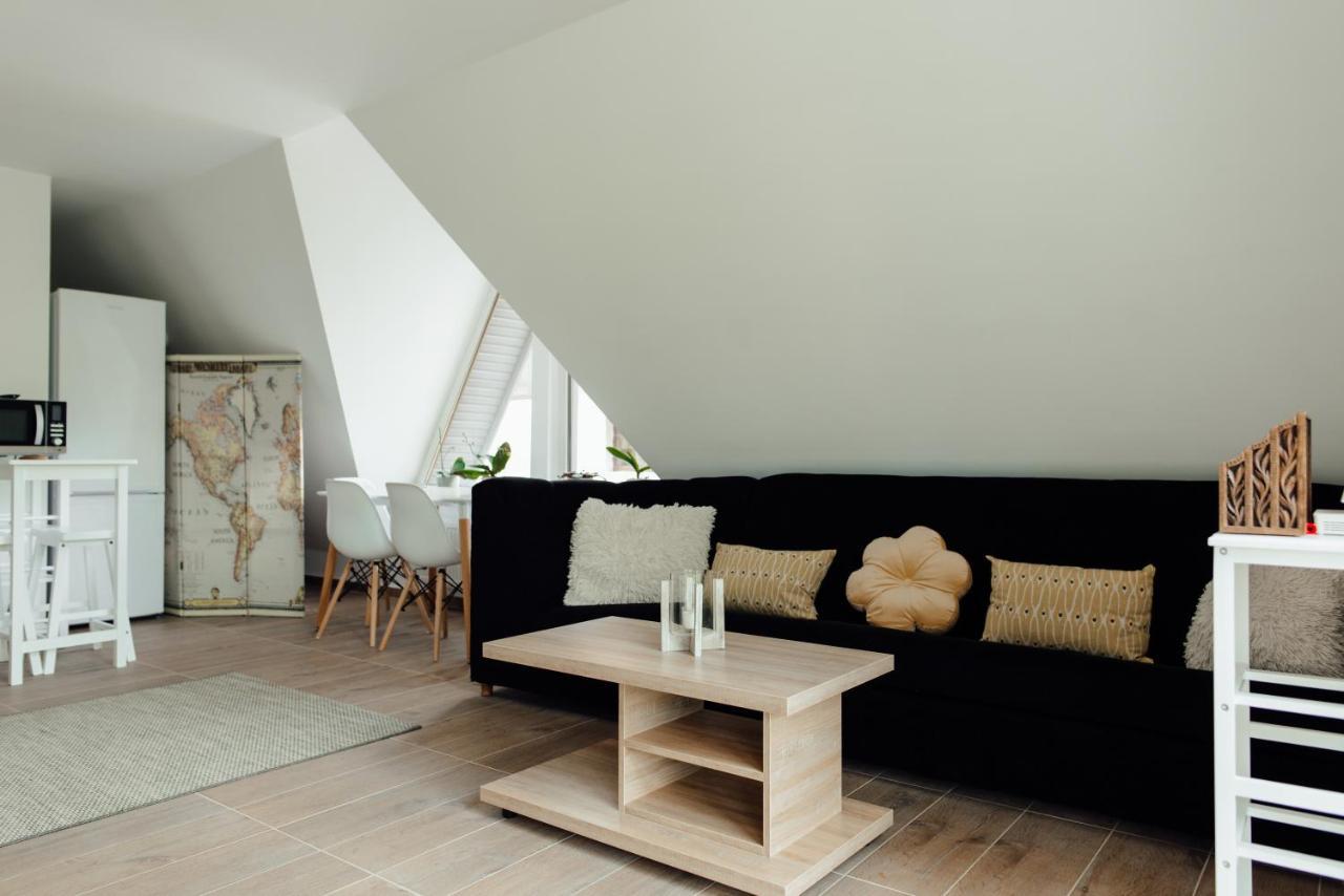 Autentic Adorabil Apartment Albestii Paminteni Eksteriør billede