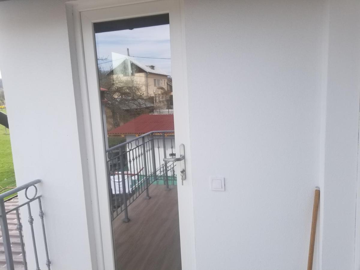 Autentic Adorabil Apartment Albestii Paminteni Eksteriør billede
