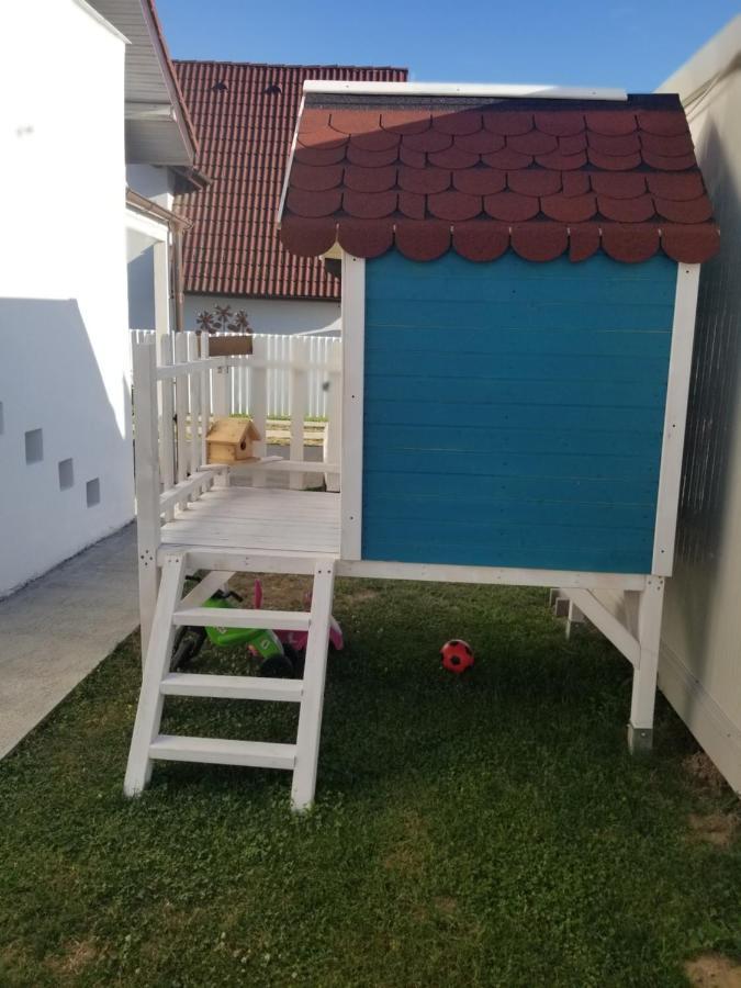 Autentic Adorabil Apartment Albestii Paminteni Eksteriør billede